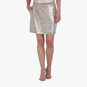 NWT BCBGMAXAZRIA Sequin Mini Skirt‎ Size 2